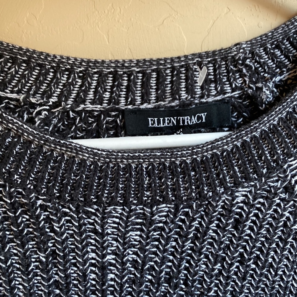Ellen Tracy women’s small black with white sweater - Picture 2 of 10